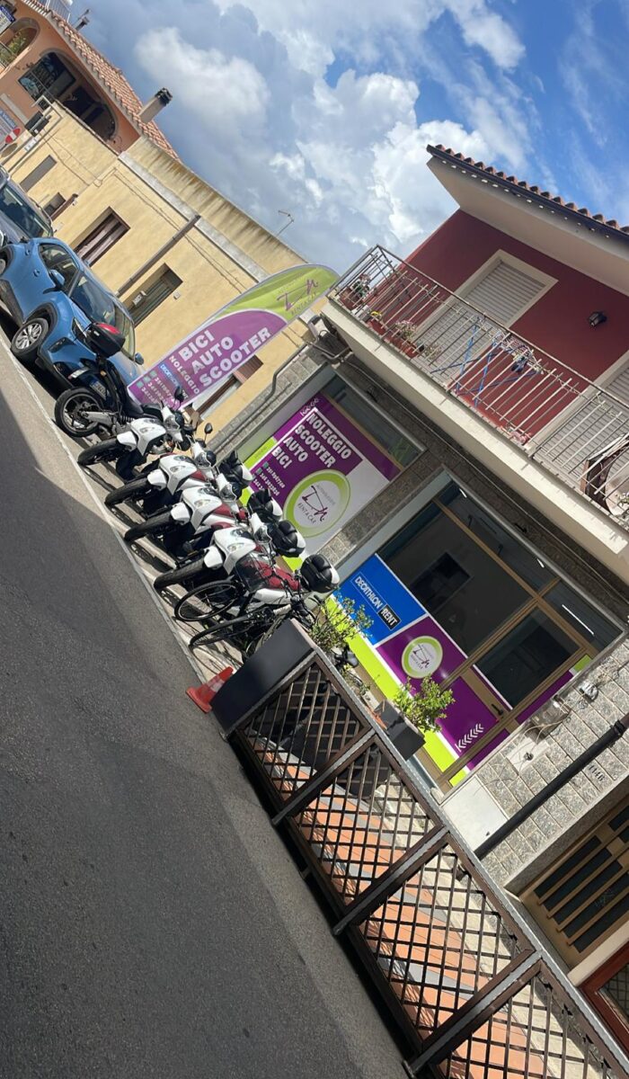 scooter dn rentacar Noleggio scooter villasimius
